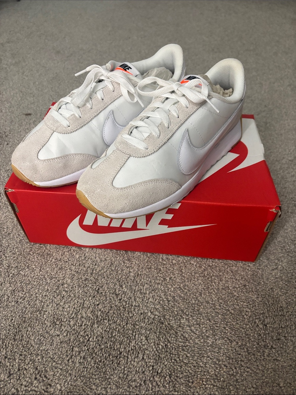 Nike White and Gum Retro Low-Top Sneakers